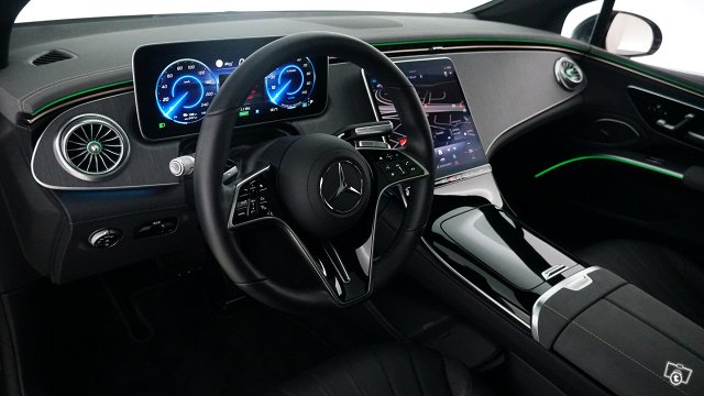 Mercedes-Benz EQS 9