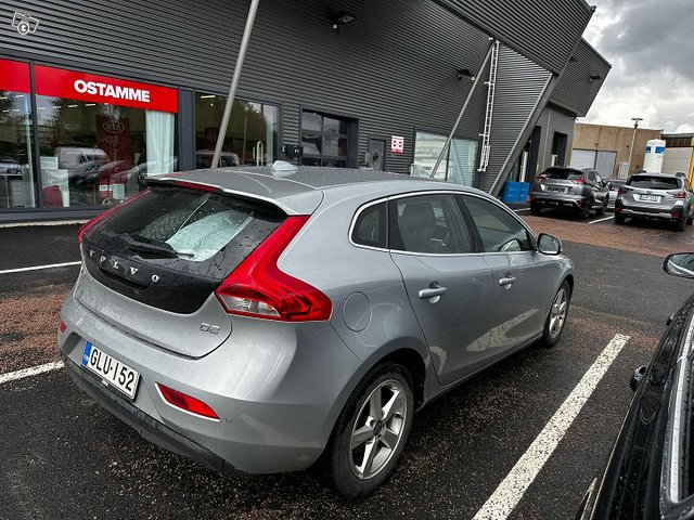 Volvo V40 2