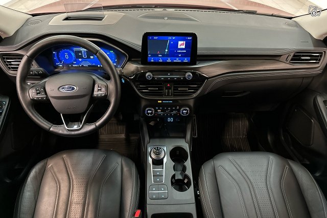 Ford Kuga 7