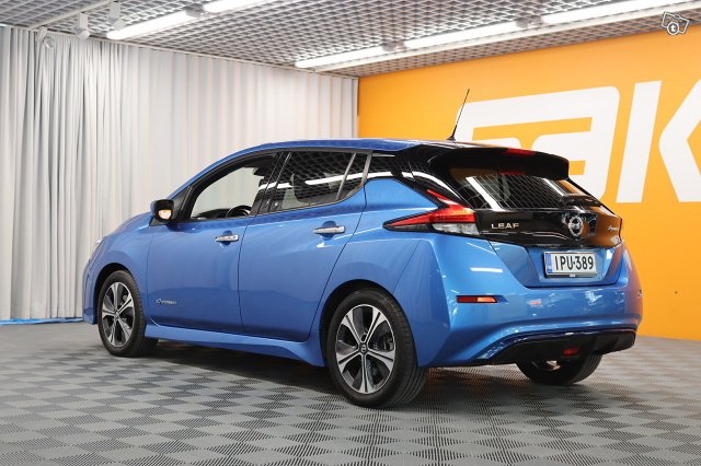 Nissan Leaf 7