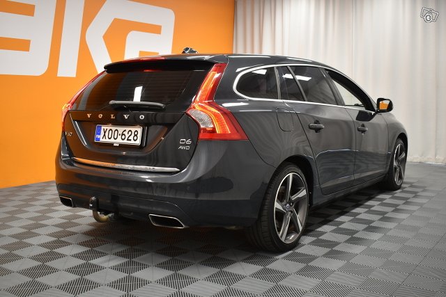 Volvo V60 7