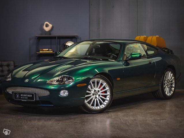 Jaguar XKR