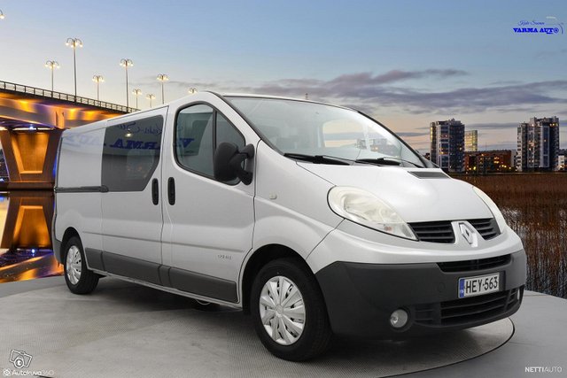 Renault Trafic 6