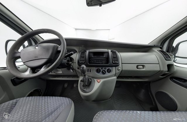 Renault Trafic 7