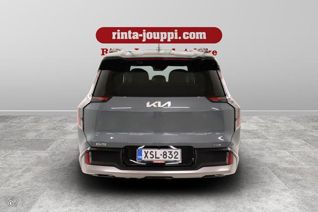 KIA EV9 6