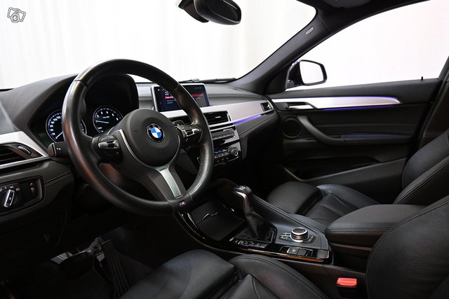 BMW X2 13