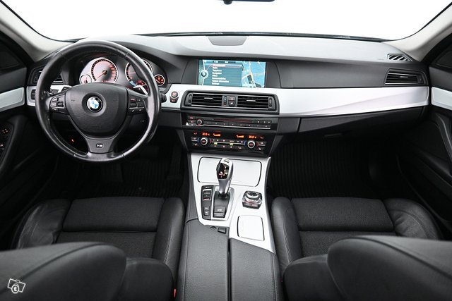 BMW 530 19