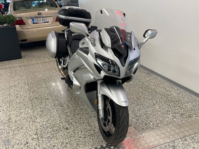 Yamaha FJR 2