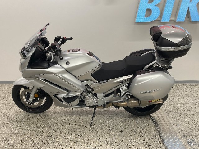 Yamaha FJR 6