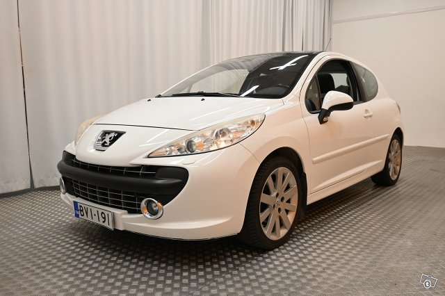 Peugeot 207 4