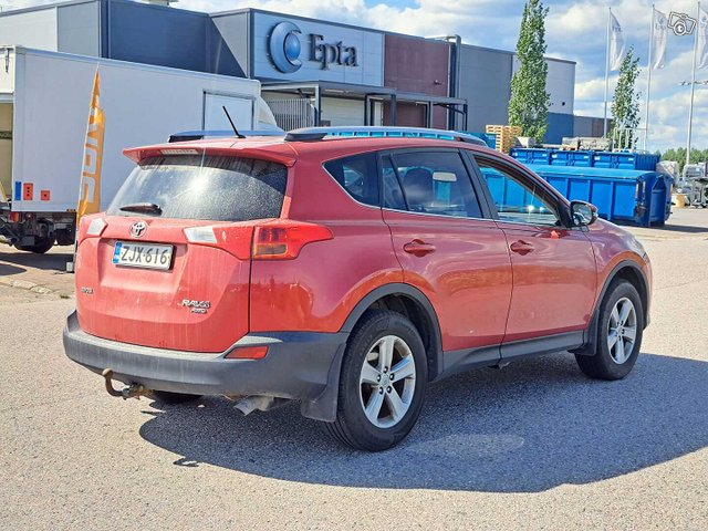 Toyota RAV4 6