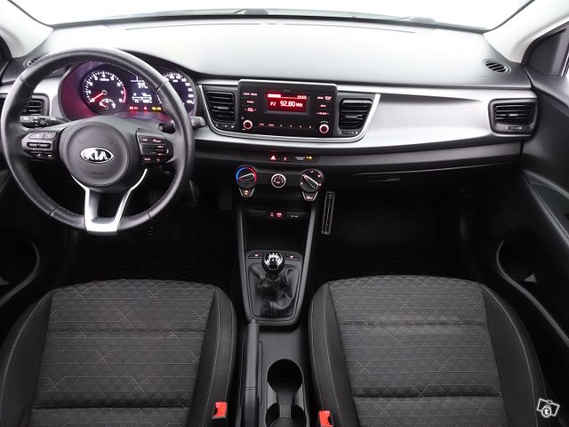 Kia Rio 11