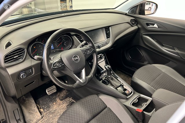 Opel Grandland X 3