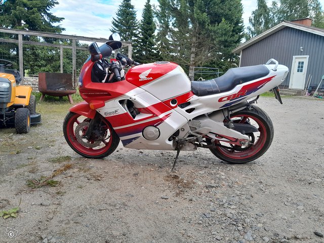 Honda cbr 600 2