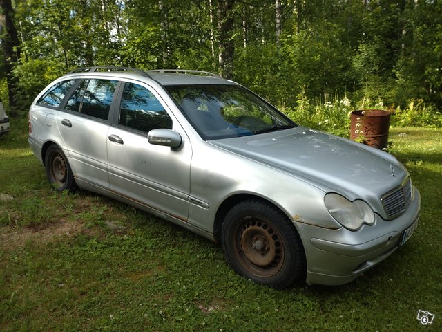 Mercedes-Benz C-sarja, kuva 1