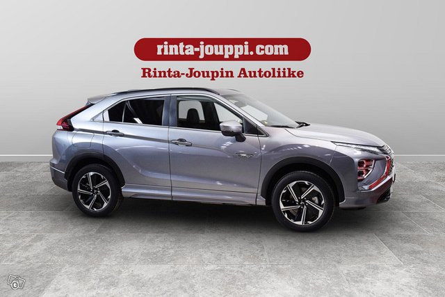 Mitsubishi ECLIPSE CROSS 4