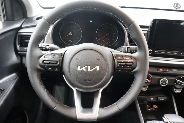 Kia RIO 11