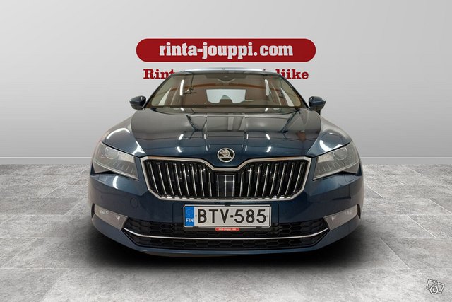 Skoda Superb 2