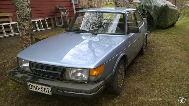 Saab 900, kuva 1