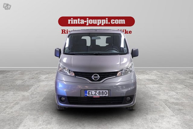 Nissan NV200 2