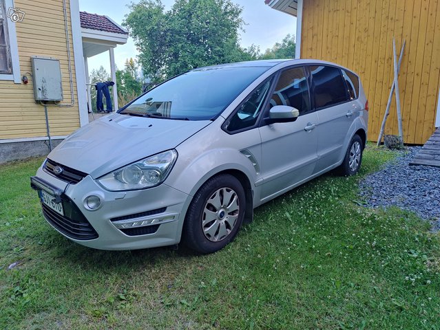 Ford S-Max 1