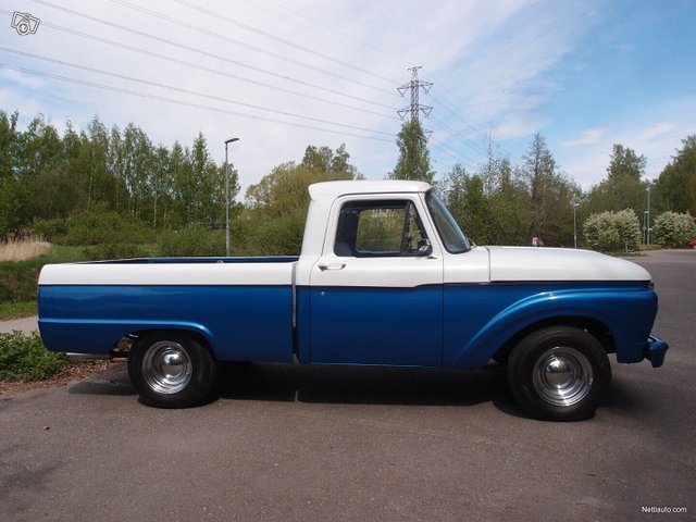 Ford F100 6