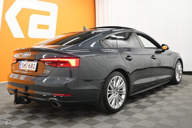 Audi A5 8