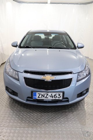 Chevrolet Cruze 13