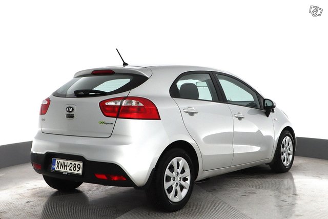 Kia Rio 11