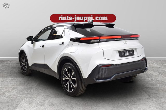 Toyota C-HR 7