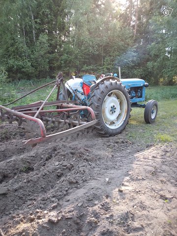 Fordson super major 64 2