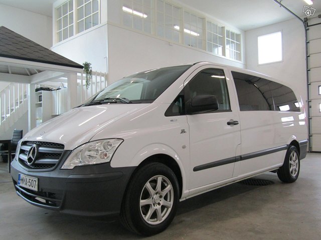 Mercedes-Benz Vito 9