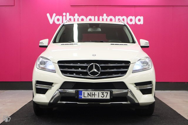 Mercedes-Benz ML 13