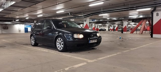 Volkswagen Golf 1