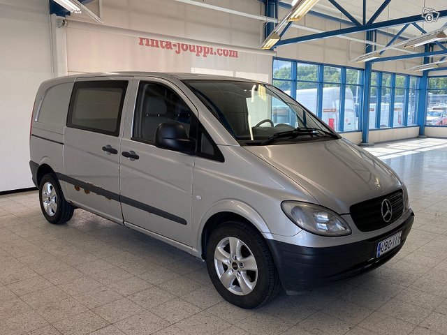 Mercedes-Benz Vito 7