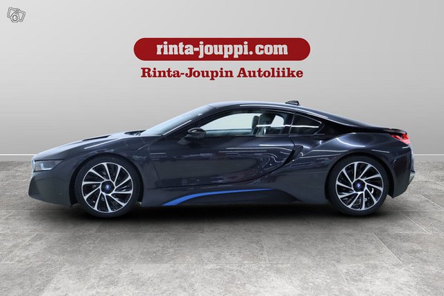 BMW I8 7