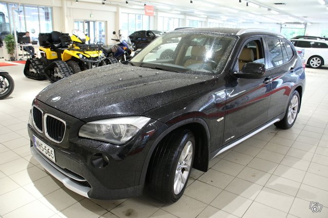 BMW X1, kuva 1