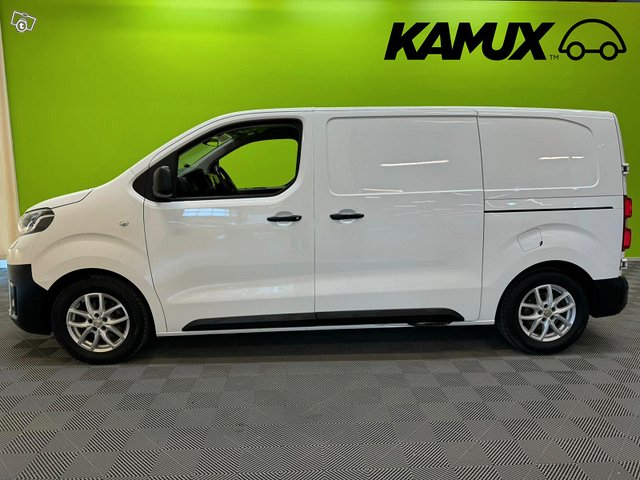 Toyota Proace 8