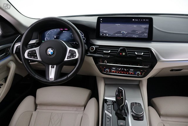 BMW 530 19