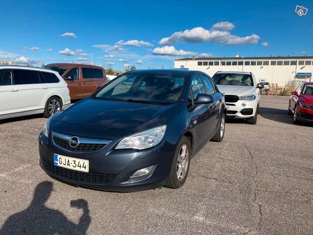 Opel Astra, kuva 1