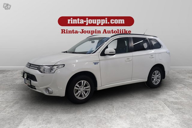 MITSUBISHI OUTLANDER PHEV