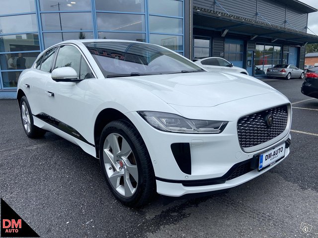 Jaguar I-Pace 25