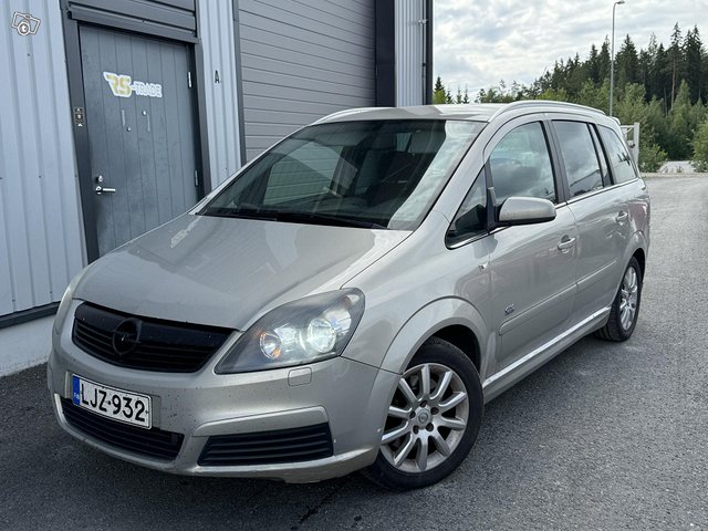 Opel Zafira