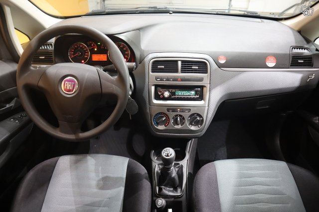 Fiat Grande Punto 12