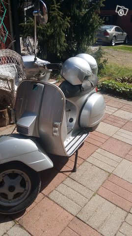 Vespa PX200 2