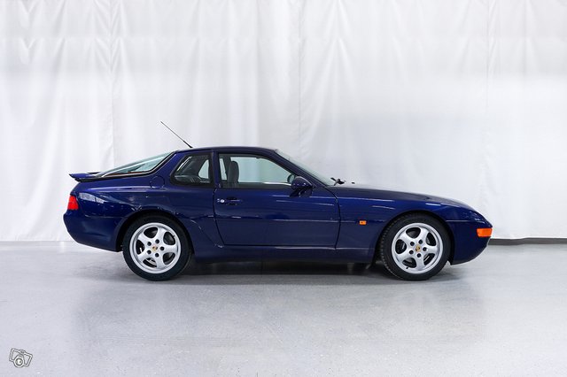 Porsche 968 4