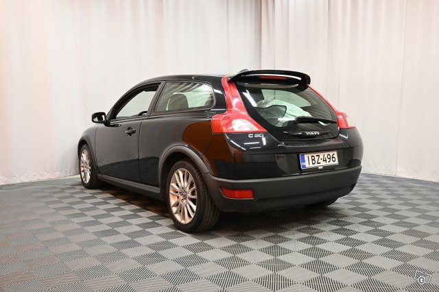 Volvo C30 4