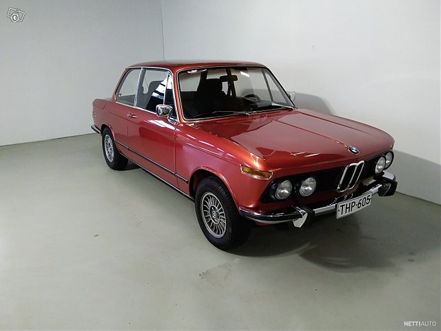 BMW 1502, kuva 1