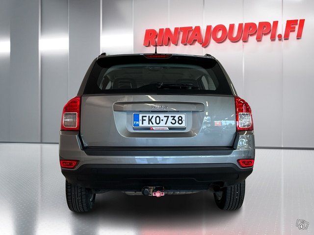 Jeep Compass 5