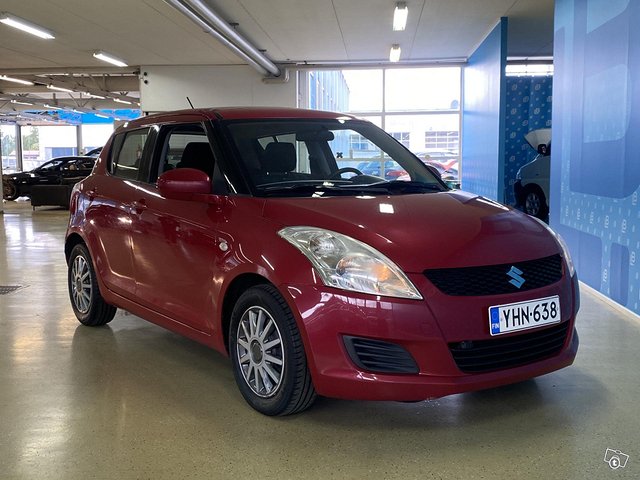 Suzuki Swift 8